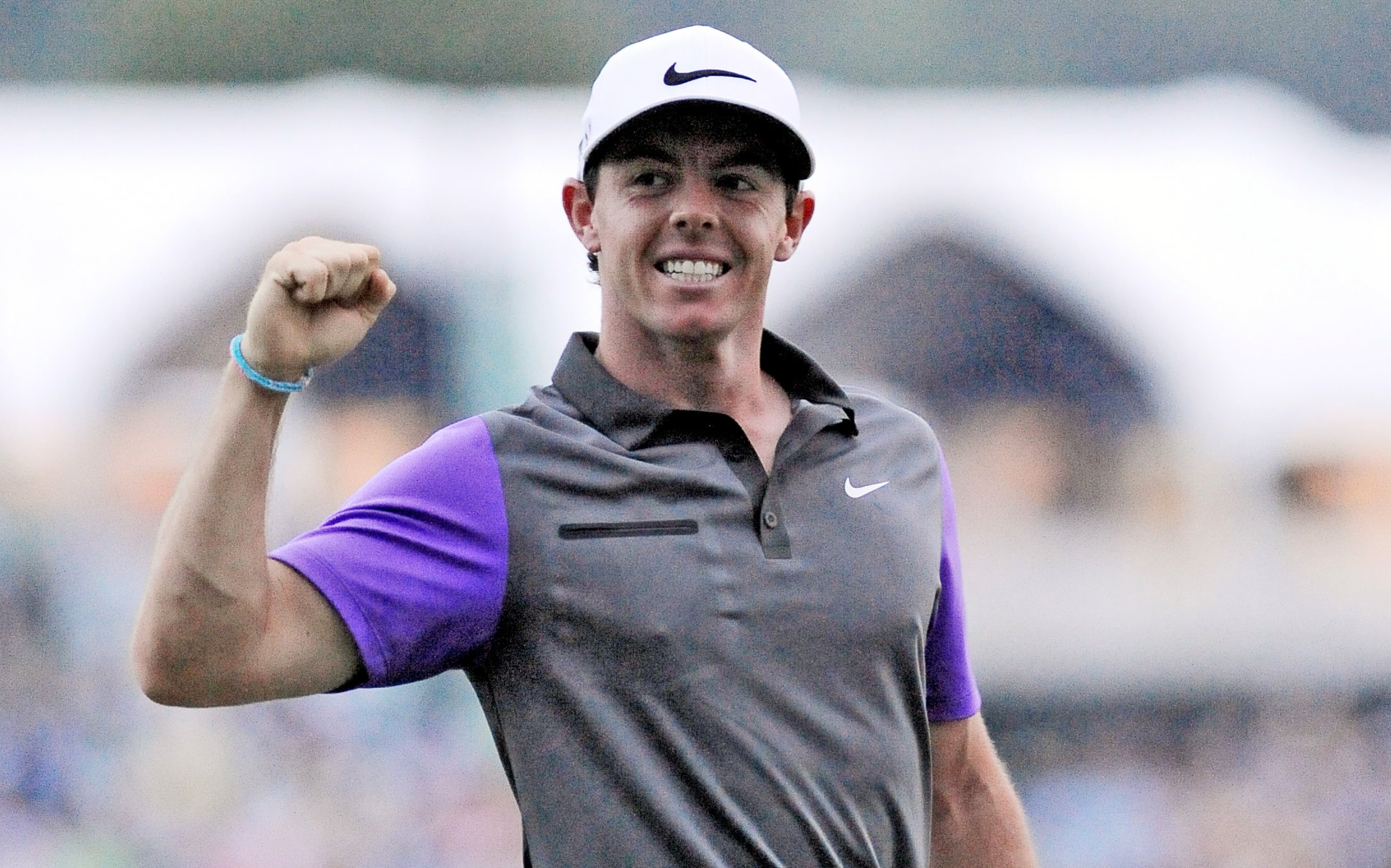 Rory Roars From Behind, Wins Deutsche Bank Championship