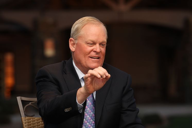 Johnny Miller Takes High Road On Tiger's WD