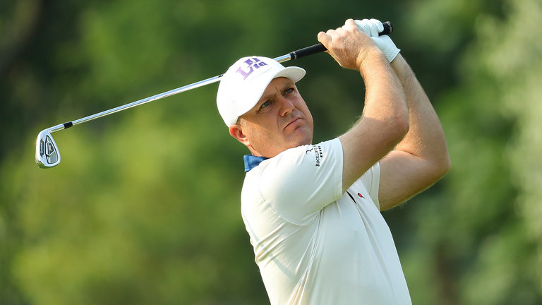 Graeme Storm Three Clear Of McIlroy In South Africa