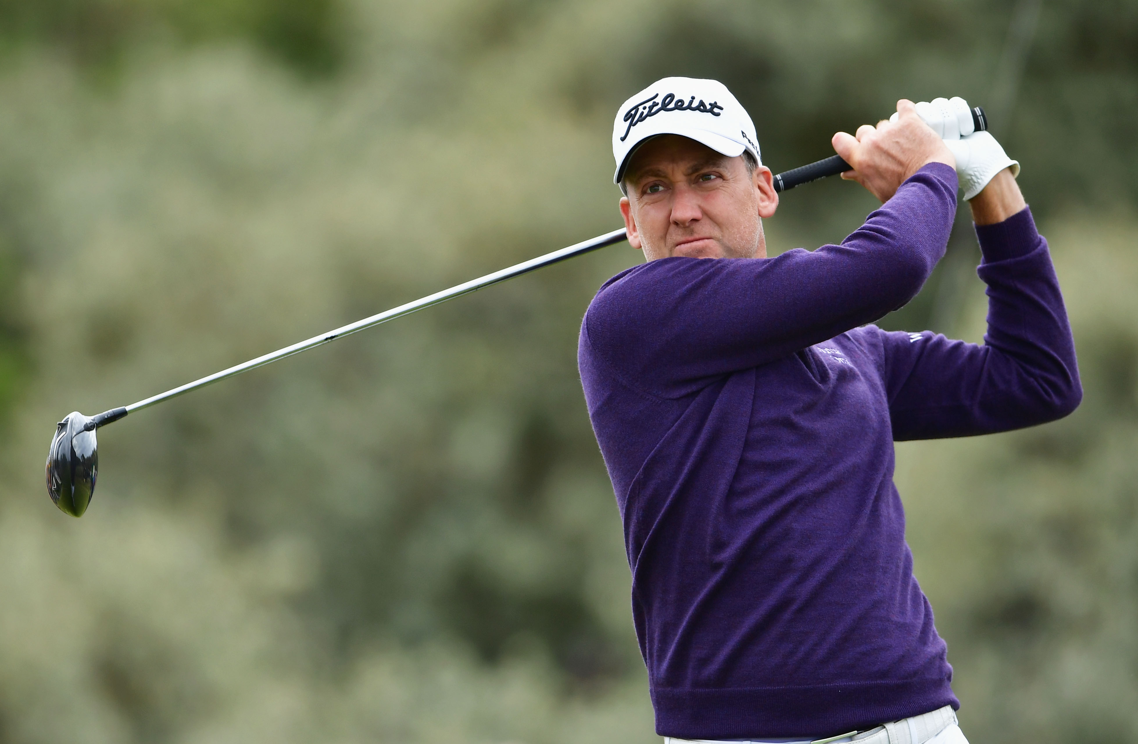 Ian Poulter Plays His Way Into Contention