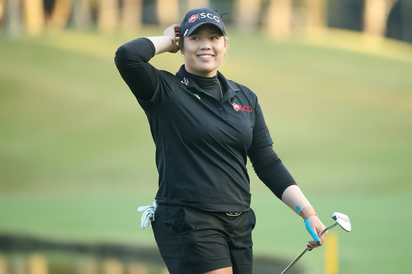 Ariya Bearing Down on Hannah Green At Women's PGA