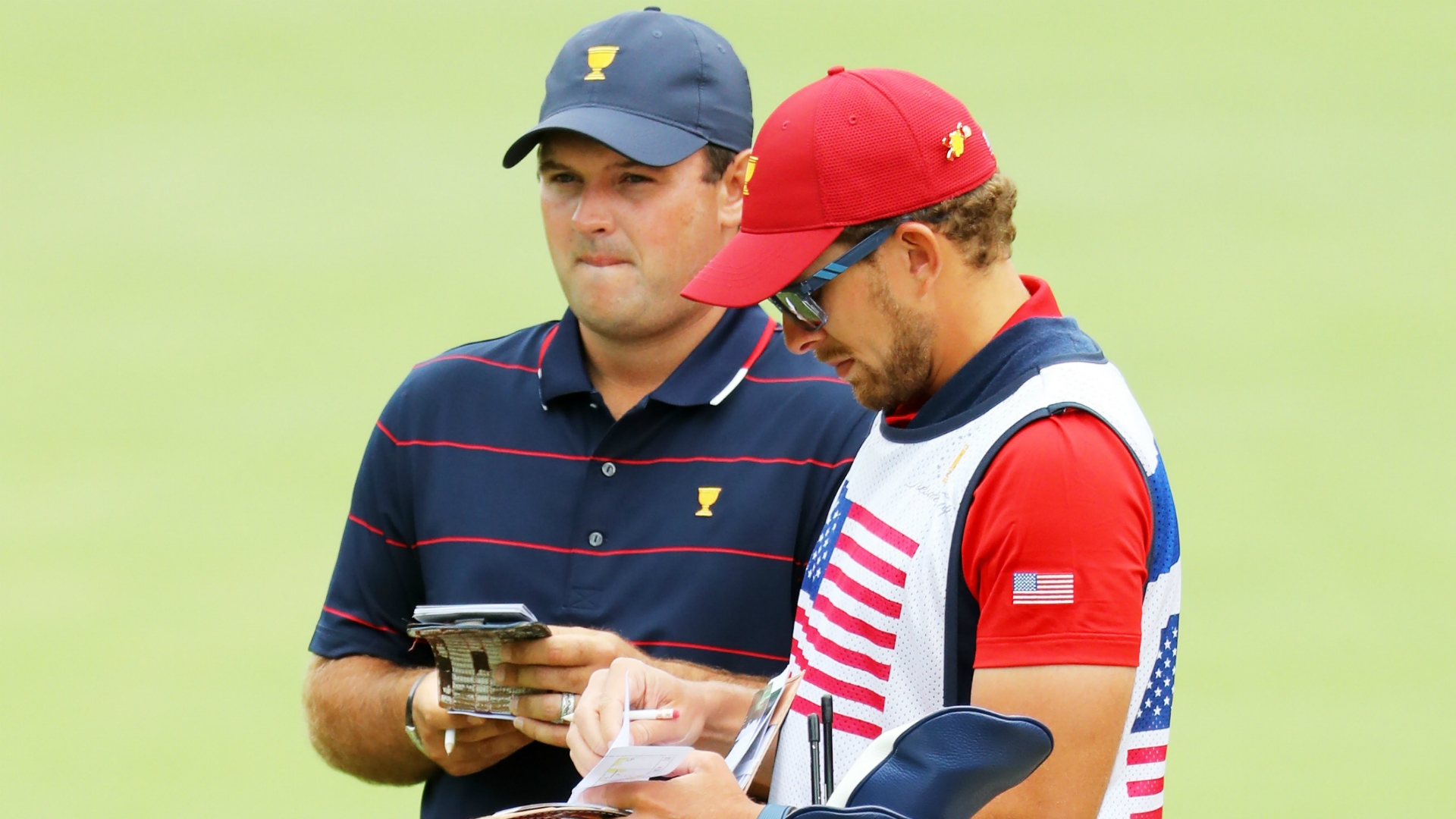 Reed's Caddie Shoves Fan -- Gets Banned From Singles Matches