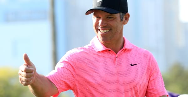 Paul Casey Finishes Fast, Takes Over Lead In Dubai