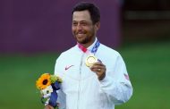 No Tour Title But Gold Medal Gets Schauffele In The 'Aloha' Spirit