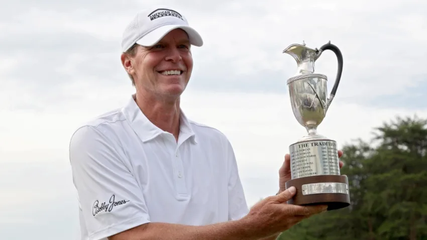 Super Senior:  Steve Stricker By Six At The Tradition
